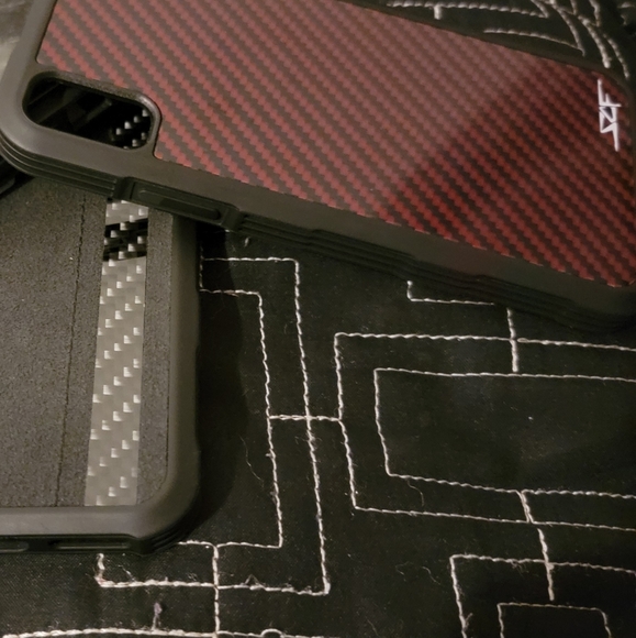 Iphone XS,X cases Marvel,Speck,Tech21 etc - Picture 4 of 13